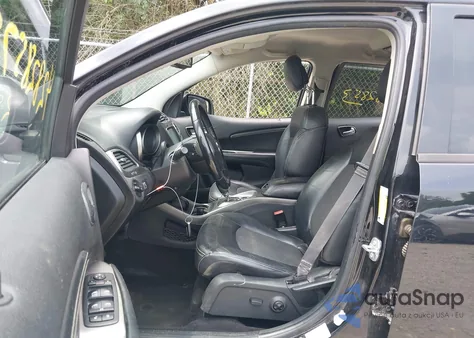 2017 Dodge Journey Crossroad Plus Awd z USA, uszkodzony, nr VIN 3C4PDDGG7HT554339